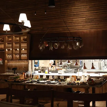 Jaenkae Semesteranläggning (resort) Äkäslompolo